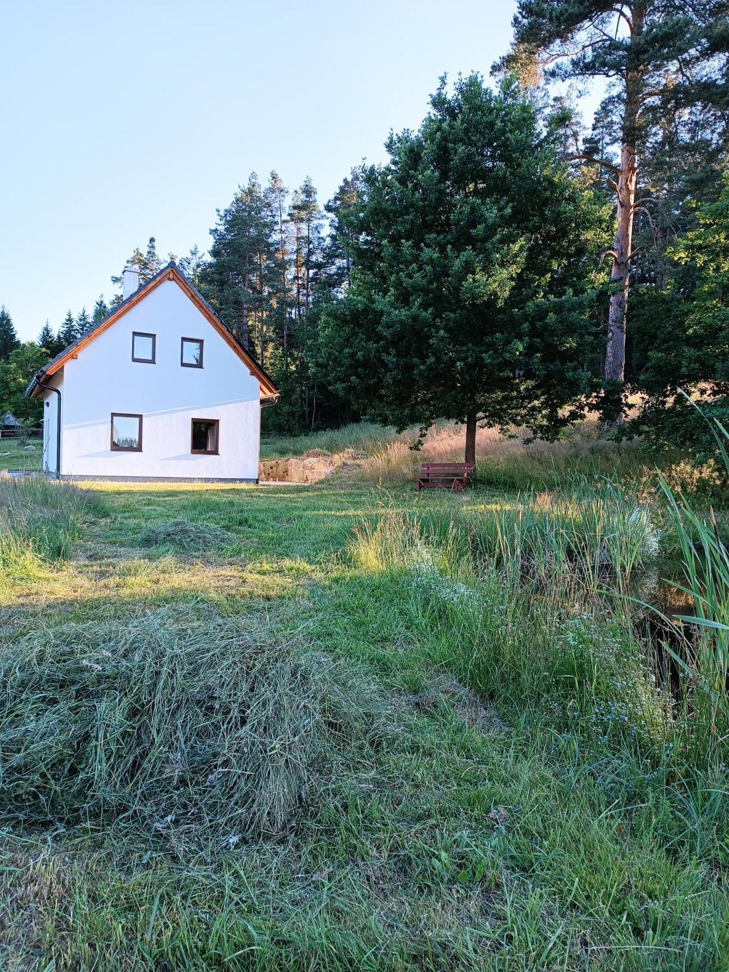 Villa Klidna Lokalita Na Kraji Lesa, Cely Dum S Uschovnu Kol Nová Bystřice Habitación foto